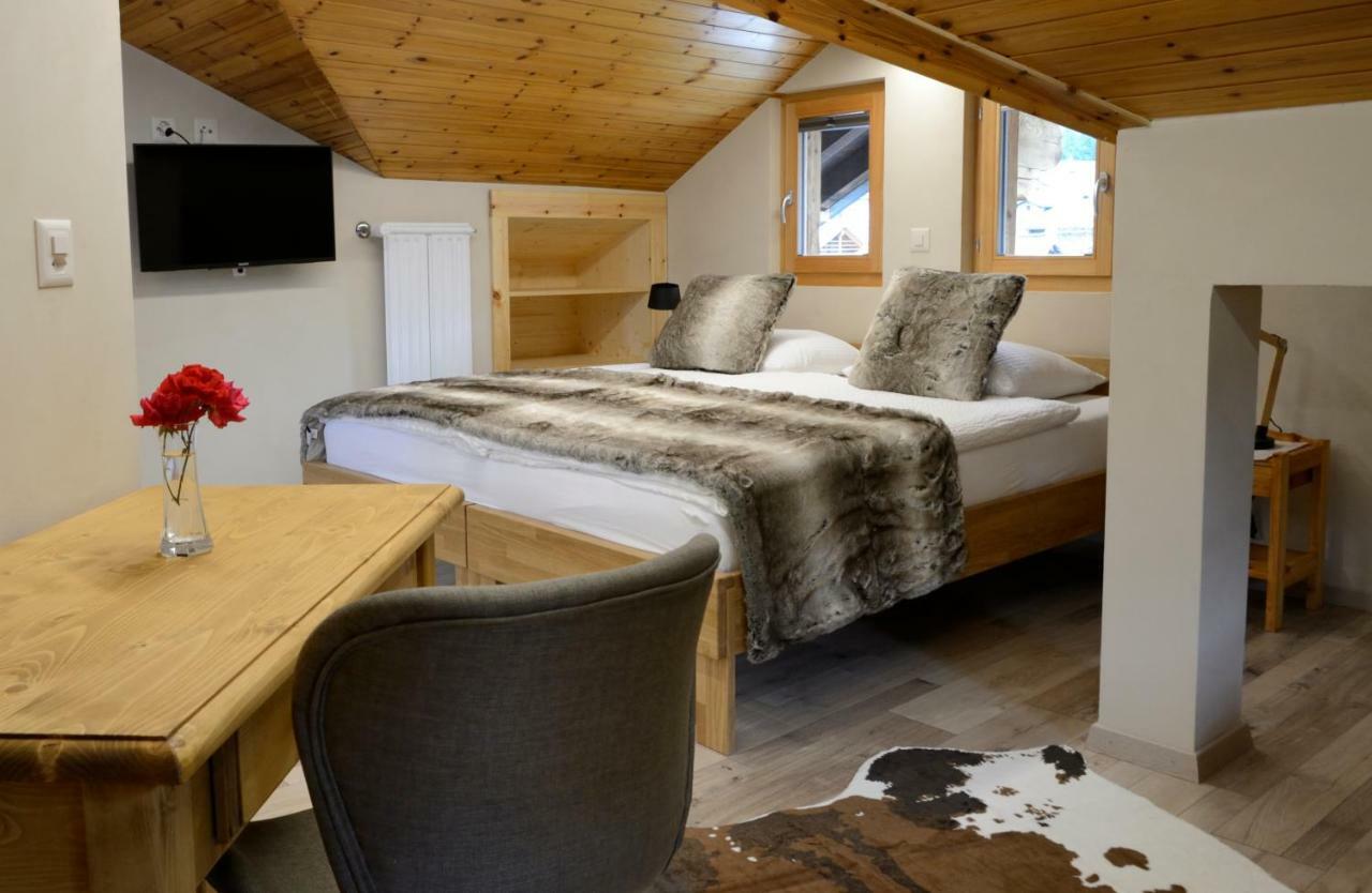 Hotel Dents De Veisivi Haudères Екстериор снимка